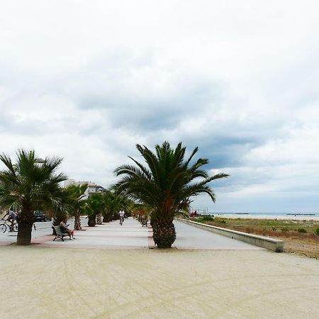 Apart Hotels Mar Blava Cubelles Εξωτερικό φωτογραφία